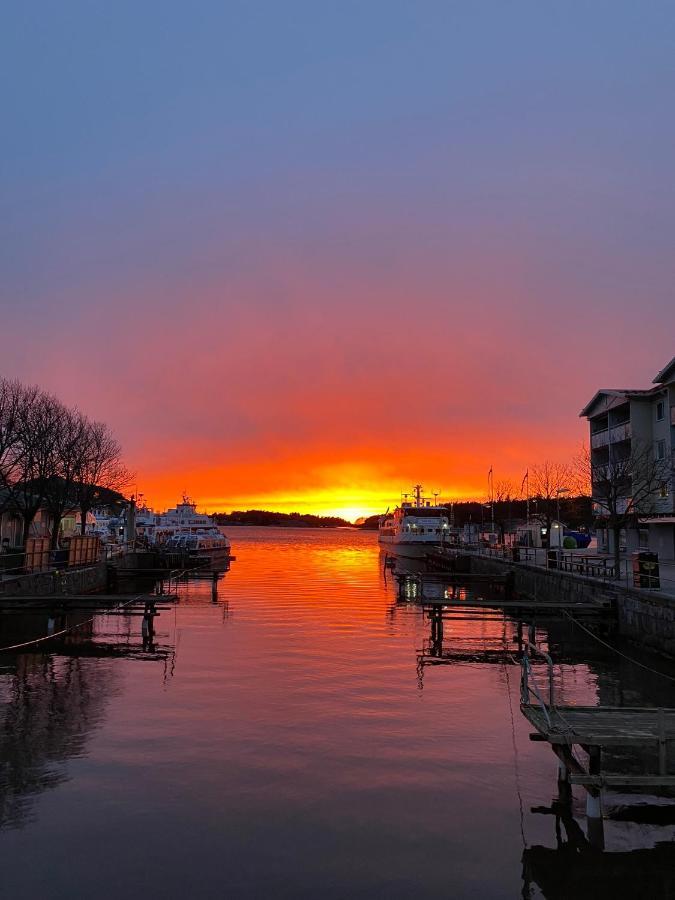 Laegenhet Med Havsutsikt Lejlighed Strömstad Eksteriør billede